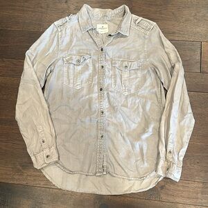 Size small Americancal Eagle boyfriend fit button down